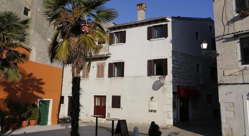 Guest House Pina Rovinj Exteriör bild